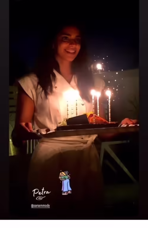 Actress Sanam Saeed celebrates birthday with Mohib Mirza & loved ones