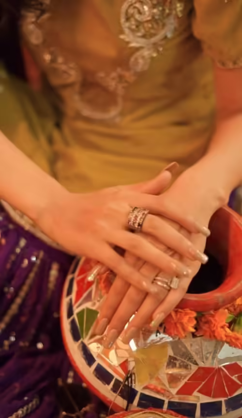 Iqra Kanwal's Grand Dholki Pictures & Video