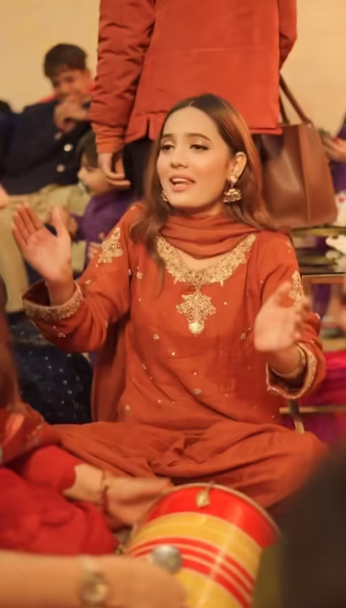 Iqra Kanwal's Grand Dholki Pictures & Video