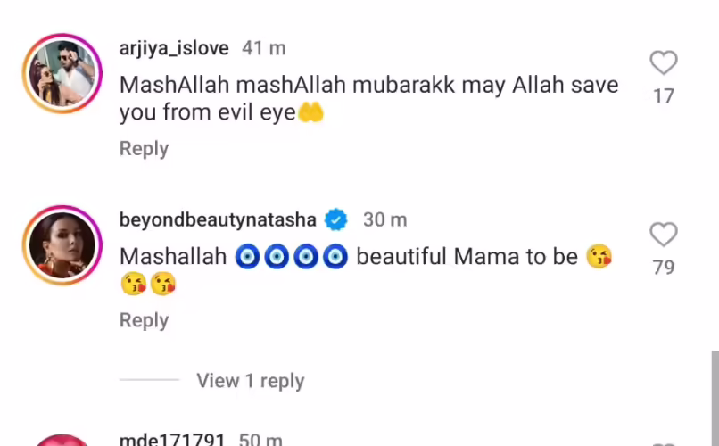 Fans Congratulate Zara Noor Abbas On Pregnancy Announcement