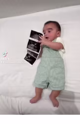 Bakhtawar Mahmood shared a new photo of her son Mir Sajawal with his grandfather
