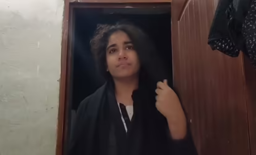 Ducky Bhai's Crazy Fan Shaves Her Head