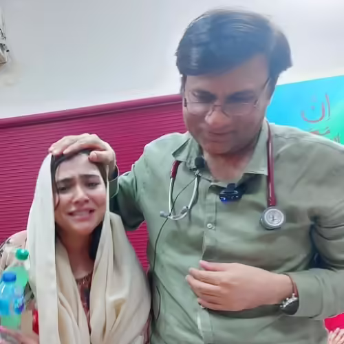 Humaima Malick And Noor Bukhari Share Pictures And Wish For Murshid
