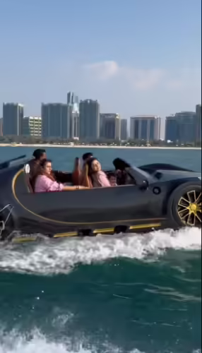 Kanwal & Zulqarnain's Jet Car Experience In Abu Dhabi