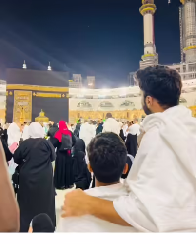 Waseem Badami's new pictures from his Umrah journey
