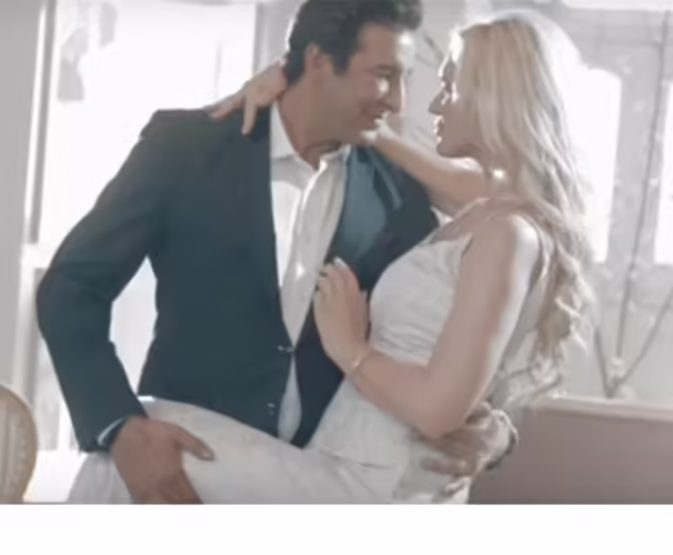 Shaniera Akram’s most captivating pictures with husband Wasim Akram from Maldives