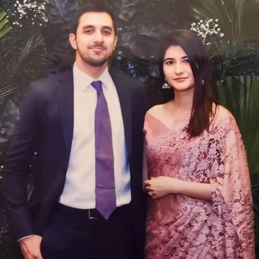 Exclusive Wedding Pictures Of Asad Umar Son Asif Umar And Qirat Asif