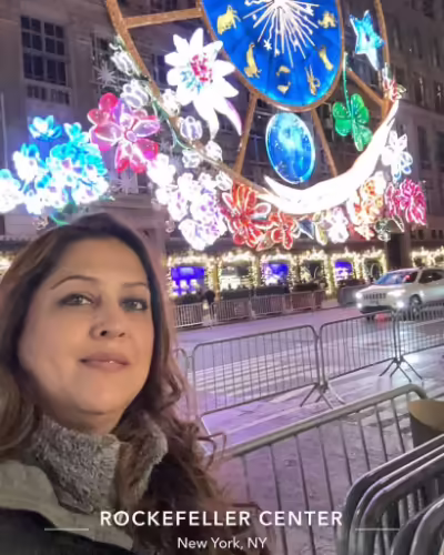 Fazila Qazi Pictures With Husband From New York