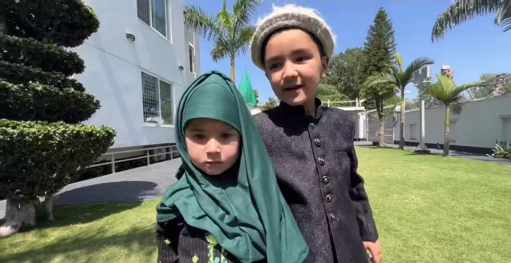 Muhammad Shiraz's Adorable Pictures With Shoaib Akhtar From Their Meet Up