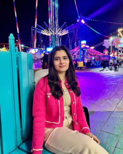 Iqra Kanwal And Areeb Pervaiz With Ducky And Aroob In Global Village Dubai