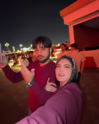 Iqra Kanwal And Areeb Pervaiz With Ducky And Aroob In Global Village Dubai