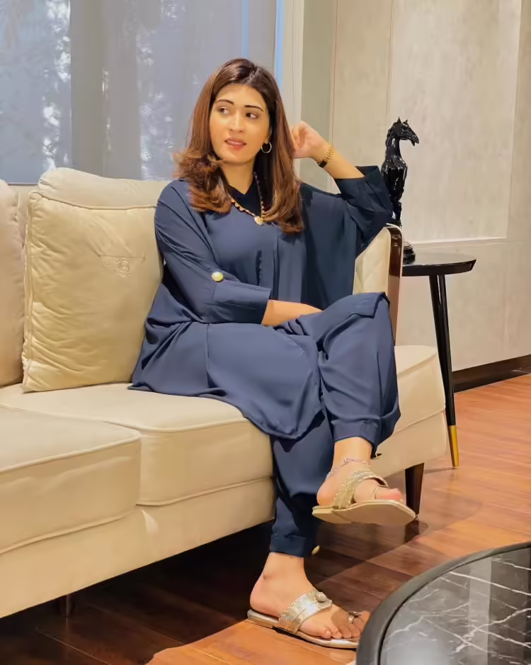 Iqrar ul Hassan And Wife Qurutulain Celebrate 17th Wedding Anniversary