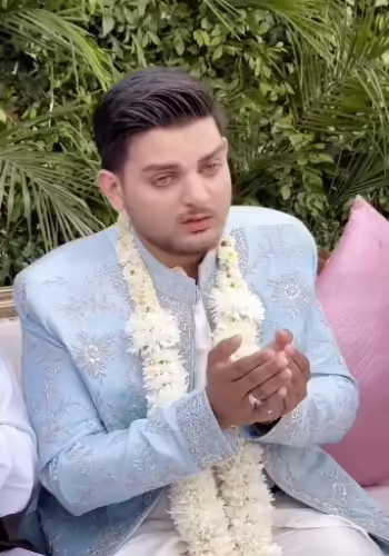 Aiman Khan's Brother Got Emotional On His Nikah