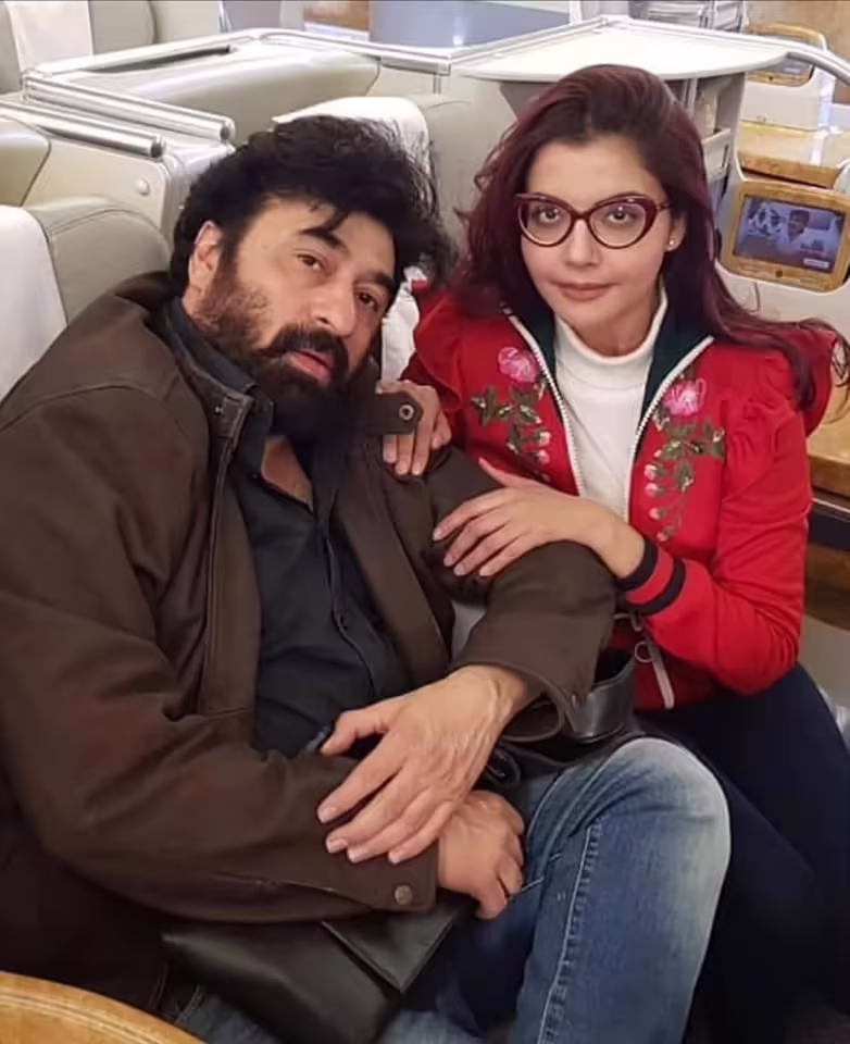 Beautiful Pictures of Nida Yasir With Her Bhabhi Sumbul Talha