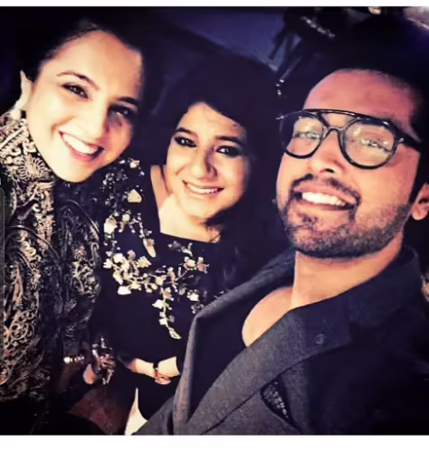Complete Family Pictures of Sana Fahad and Fahad Mustafa