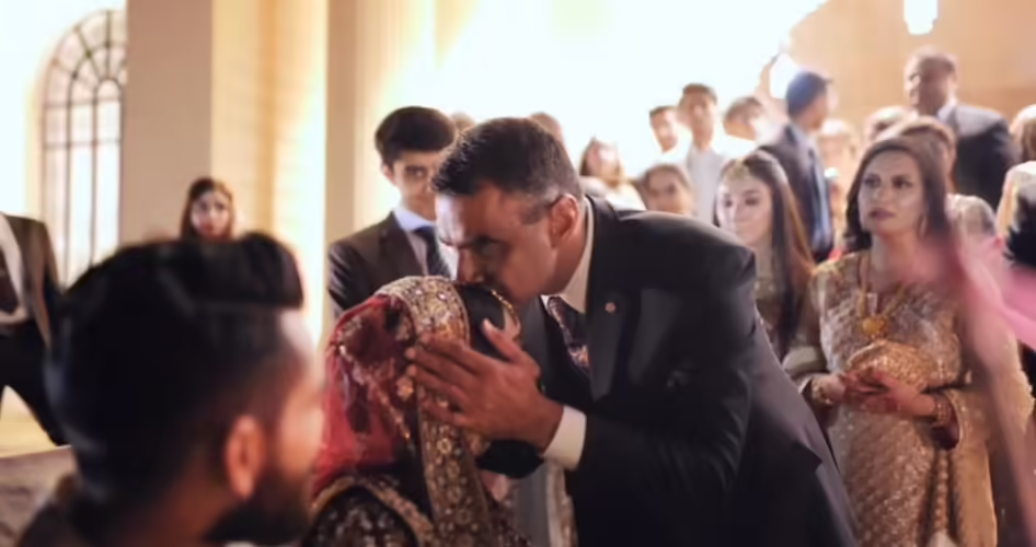 Memorable Video Of Shaheed Lt General Sarfraz Ali From Daughter’s Wedding