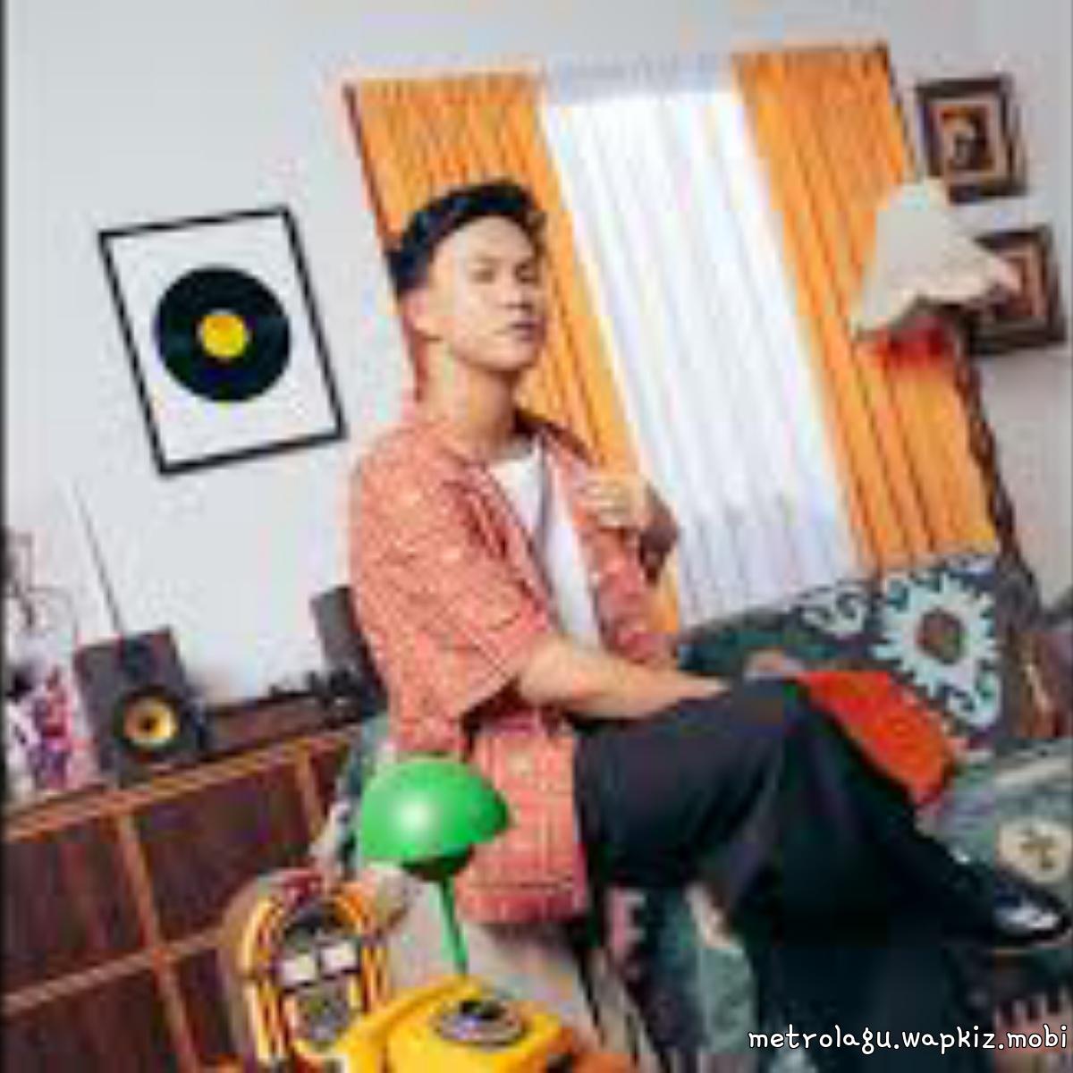 Fajar Noor, Yovie Widianto - Menjaga Hati