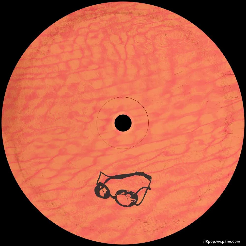 Yunu - heyum (swim) (feat. HYNGSN)