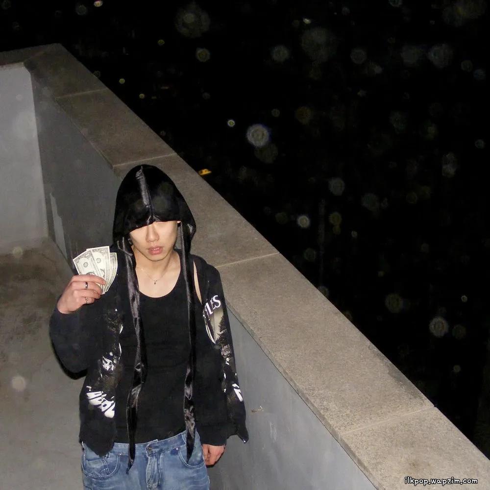 HOON - Give me that ca$h