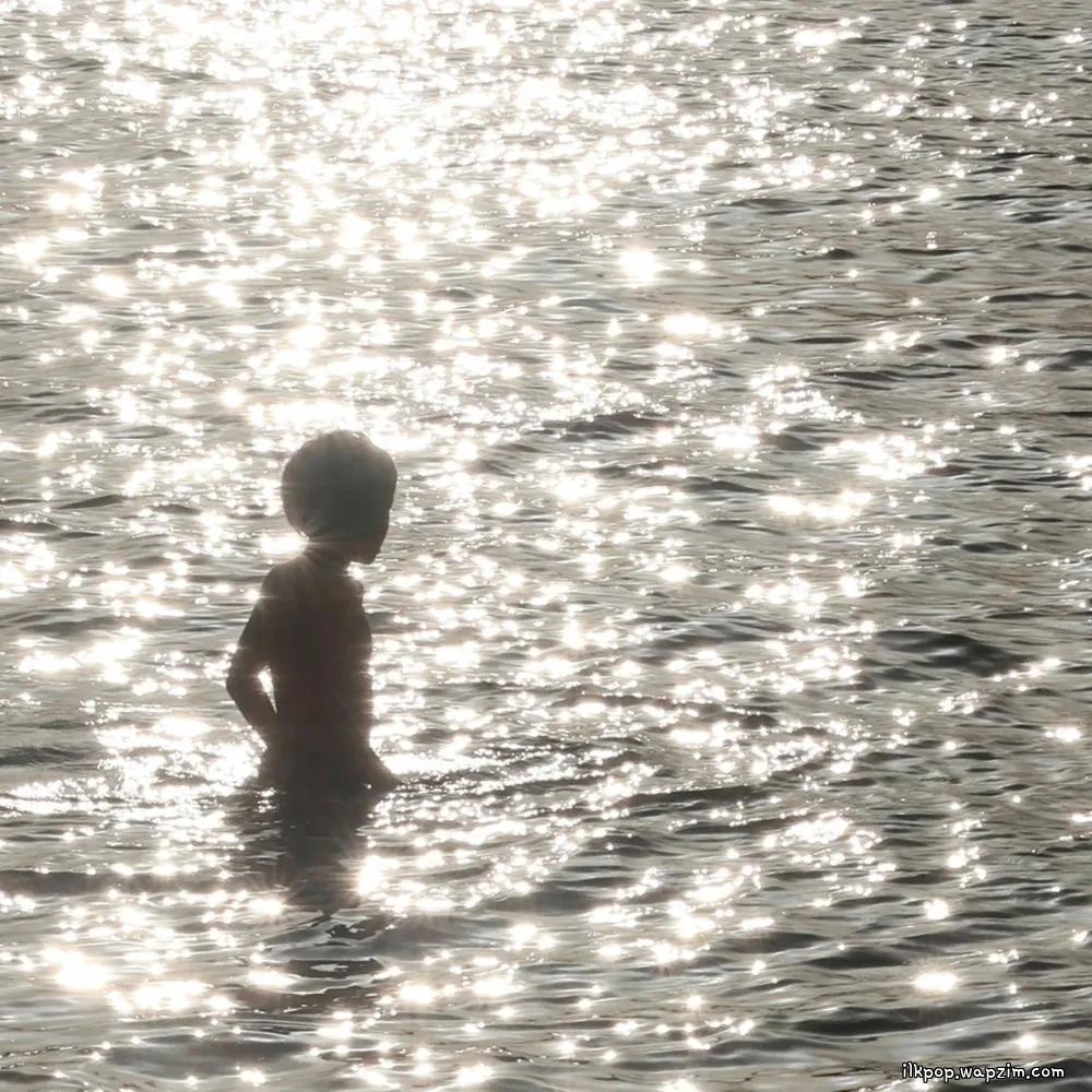 hwangjieon - 내가 죽으면 누가 내 장례식에 와줄 수 있을까.mp3