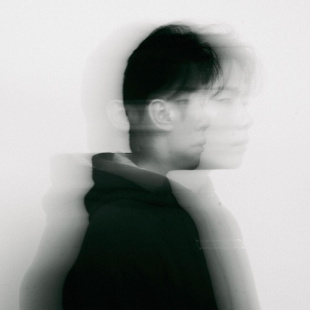 TopHyun - 까만안경 (Black Glasses)