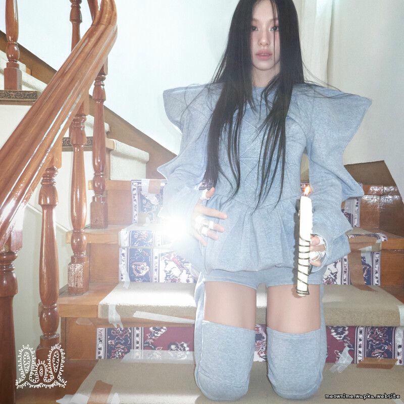 CHAEYOUNG (TWICE) - BF