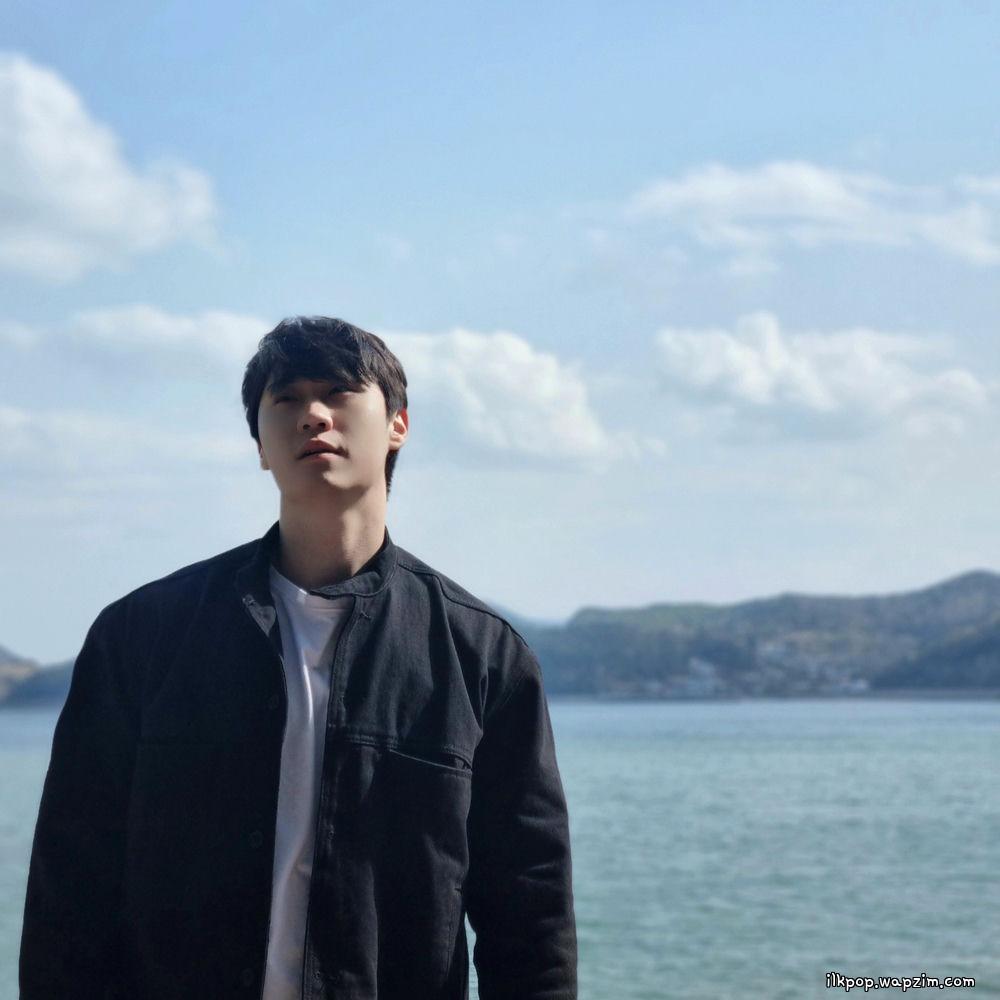 Jae Kyung - Fly away