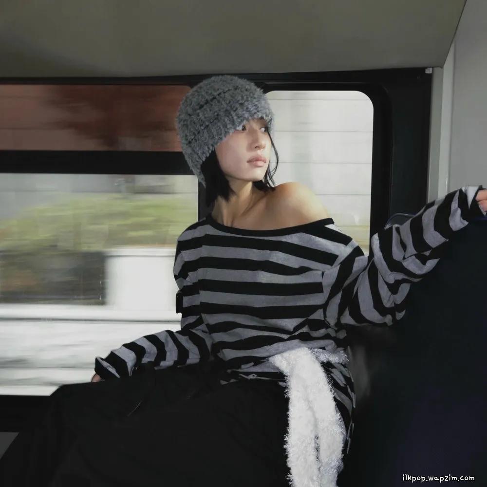 JOHA - 비대칭 (asymmetry)