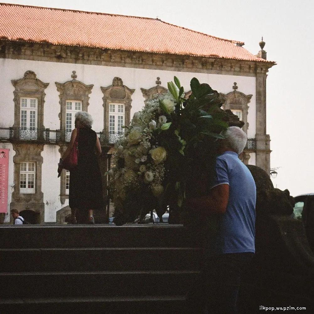 soowoo & krnb - Photobook (feat. Sonny Zero)