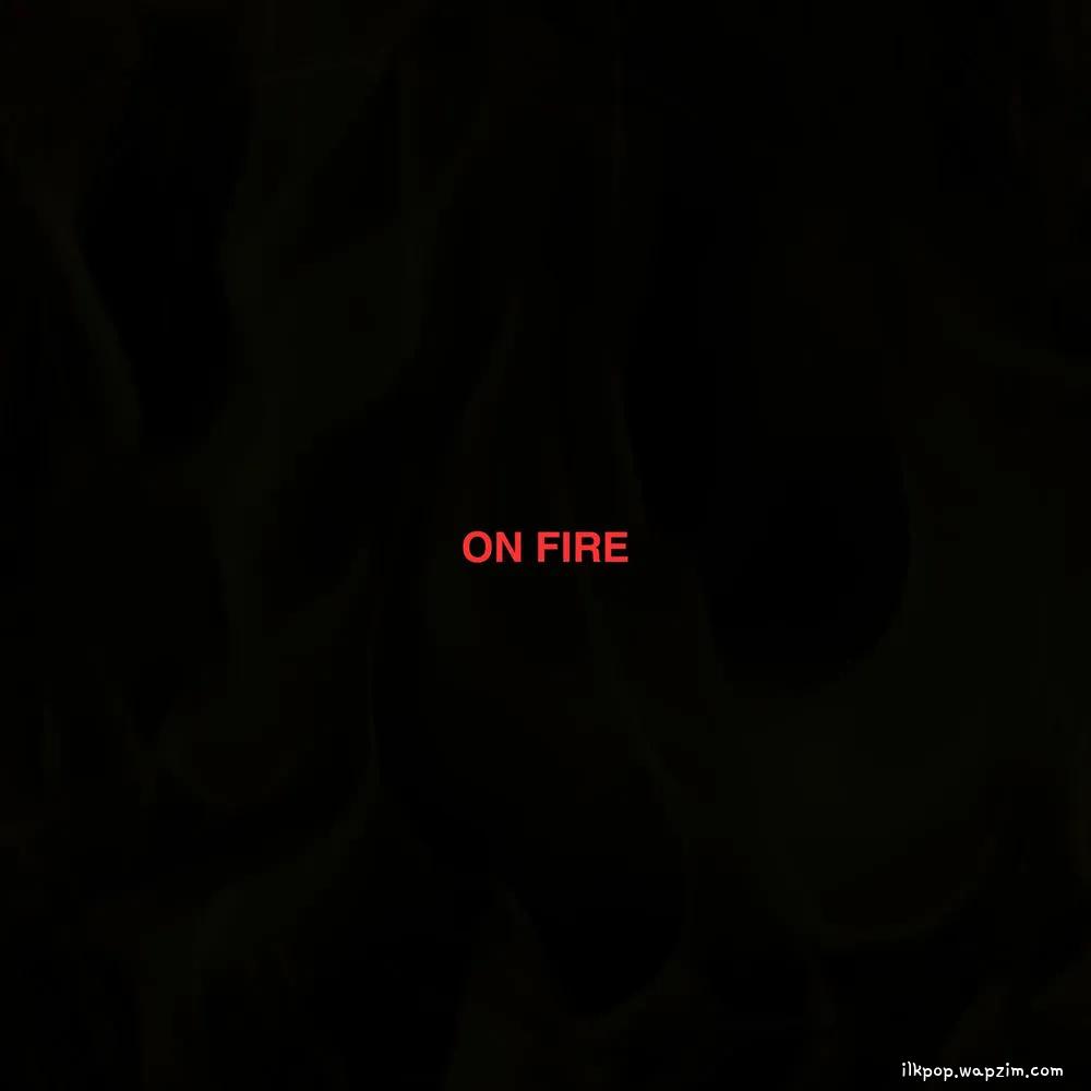 KIM KYU JONG - ON FIRE