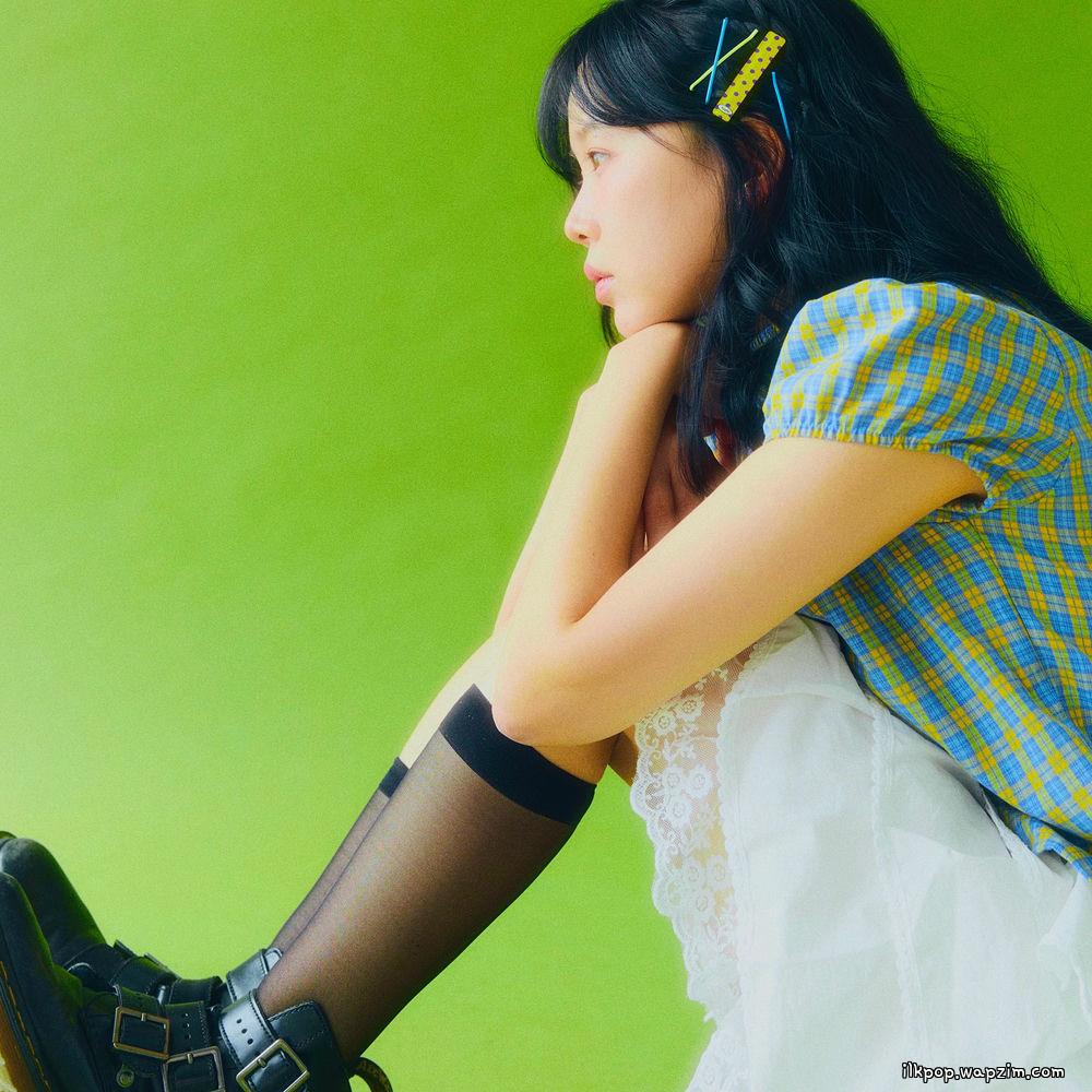 Kim Ahyun - λΈνΌλ (Delphinium)