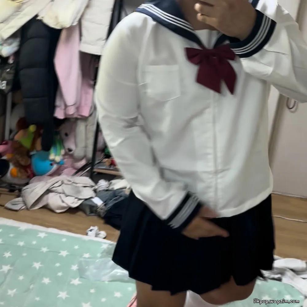 KINGDONGJUN - 넌 내가 정신병자인 걸 알아도 사랑하지 (i'm a menhera boy)