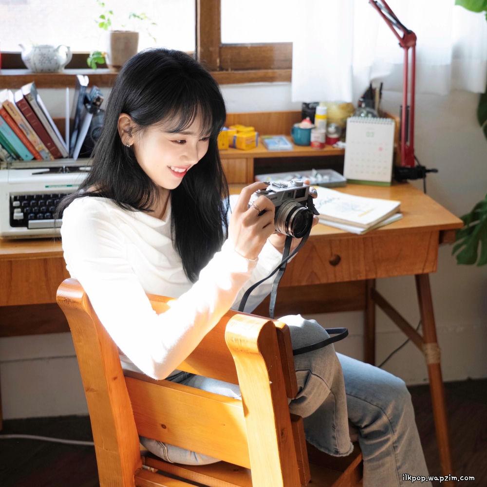 Jeong GaYi (Wine Loop) - ์๋ฌดํผ (Anyway)