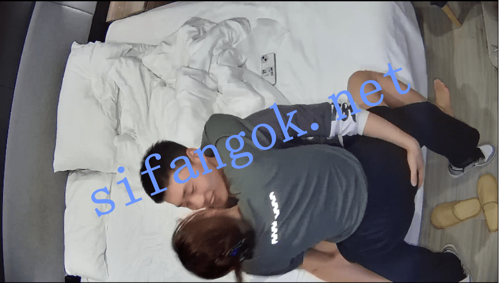 ✅安防精品✅20260112✅肌肉男大战大奶妹第二部