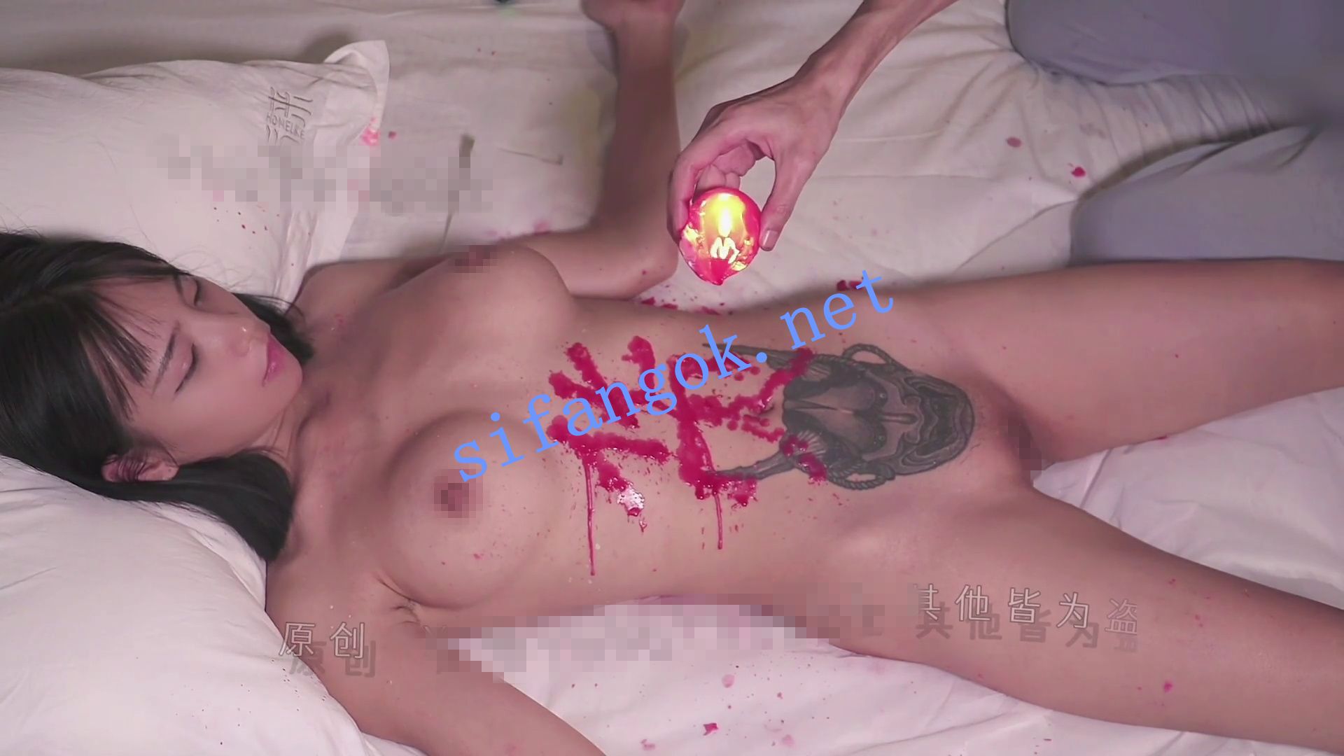 超级女神！微博网红 奶凶 最新，人体烛台滴蜡写字