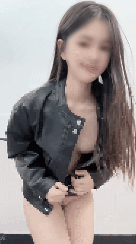 【重磅】舞蹈生小乔 最新长视频付费裸舞 三点 顶臀 抖穴