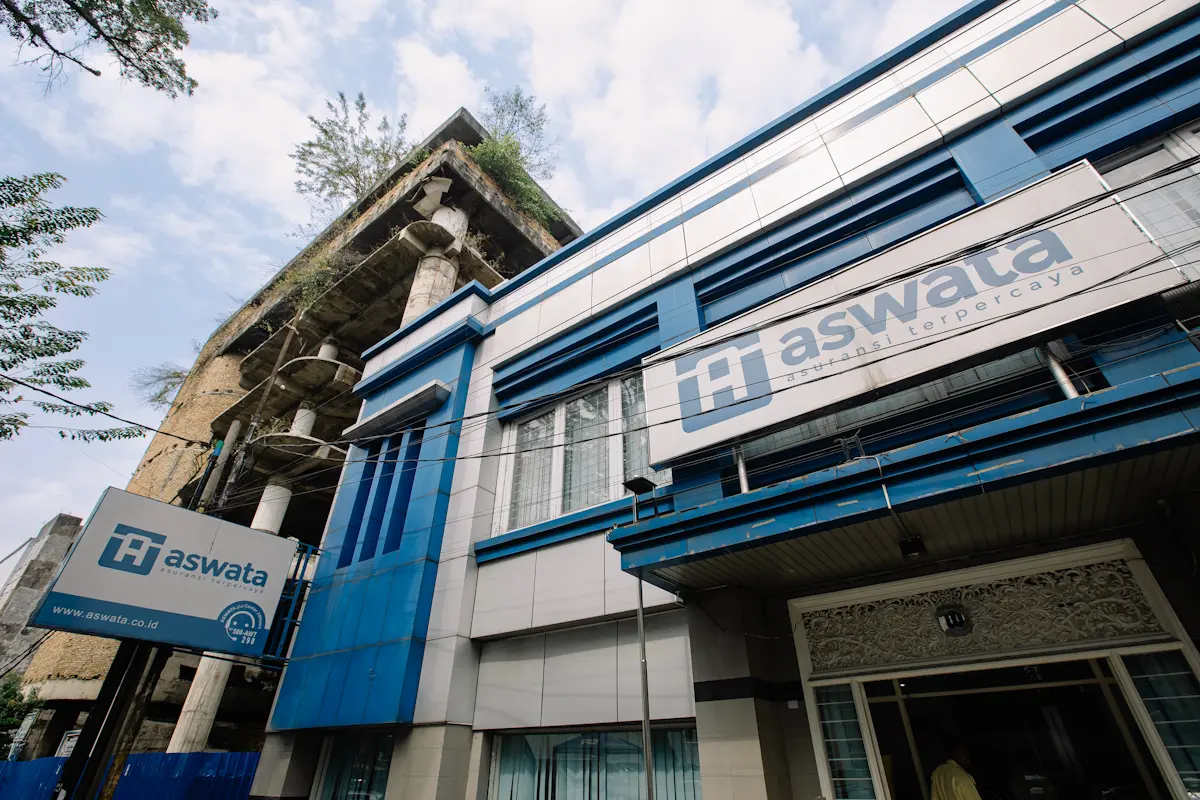 Kantor Asuransi Wahana Tata - 2