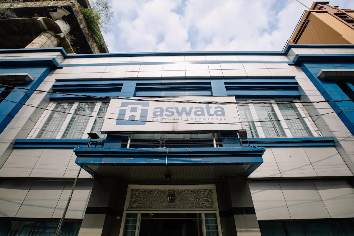 Kantor Asuransi Wahana Tata - 3