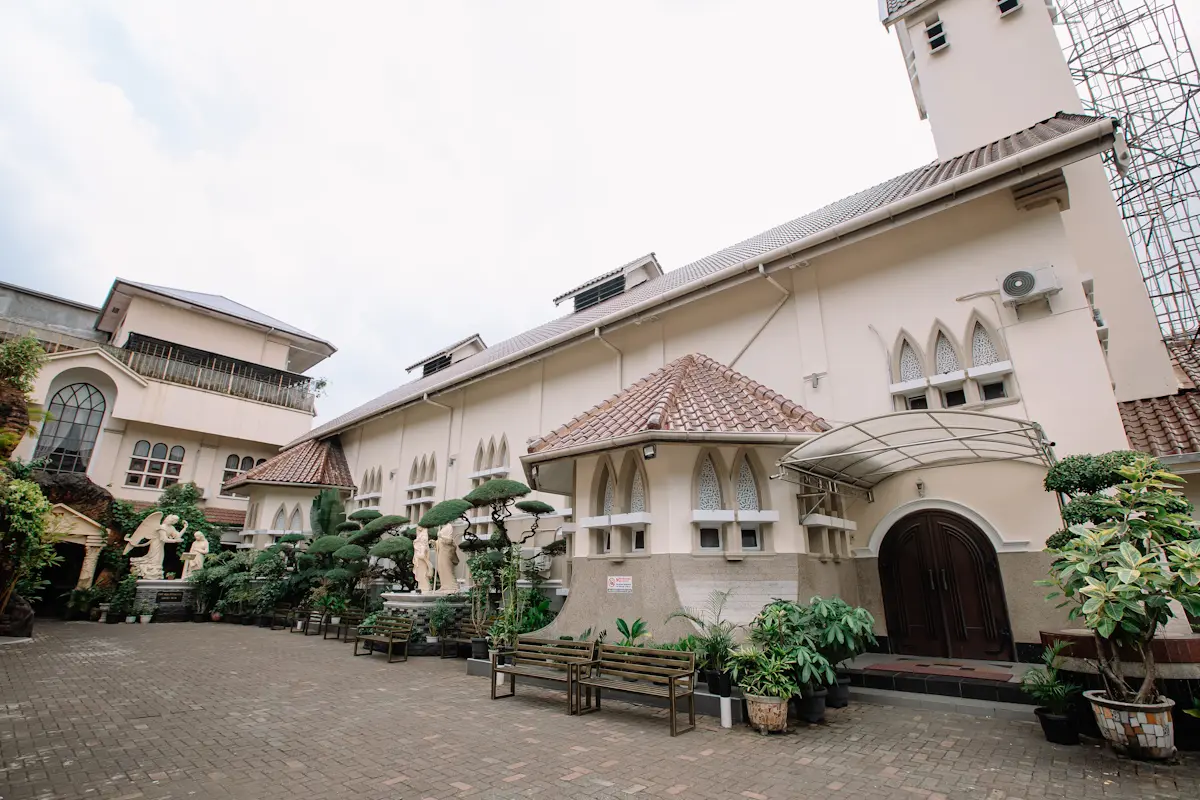 Gereja Katolik Santa Maria Tak Bernoda Asal – Katedral Medan - 4