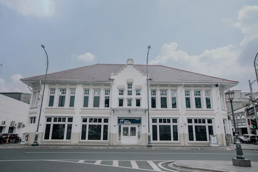 Asuransi Jasindo / Jakarta Lloyd