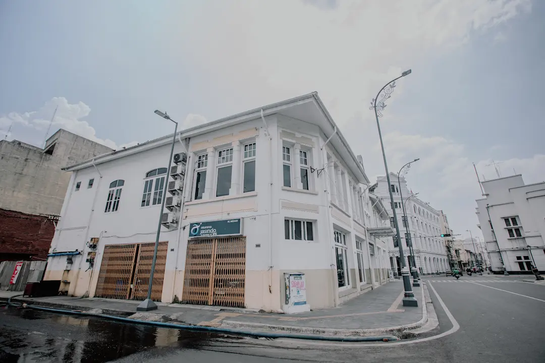 Asuransi Jasindo / Jakarta Lloyd - 4