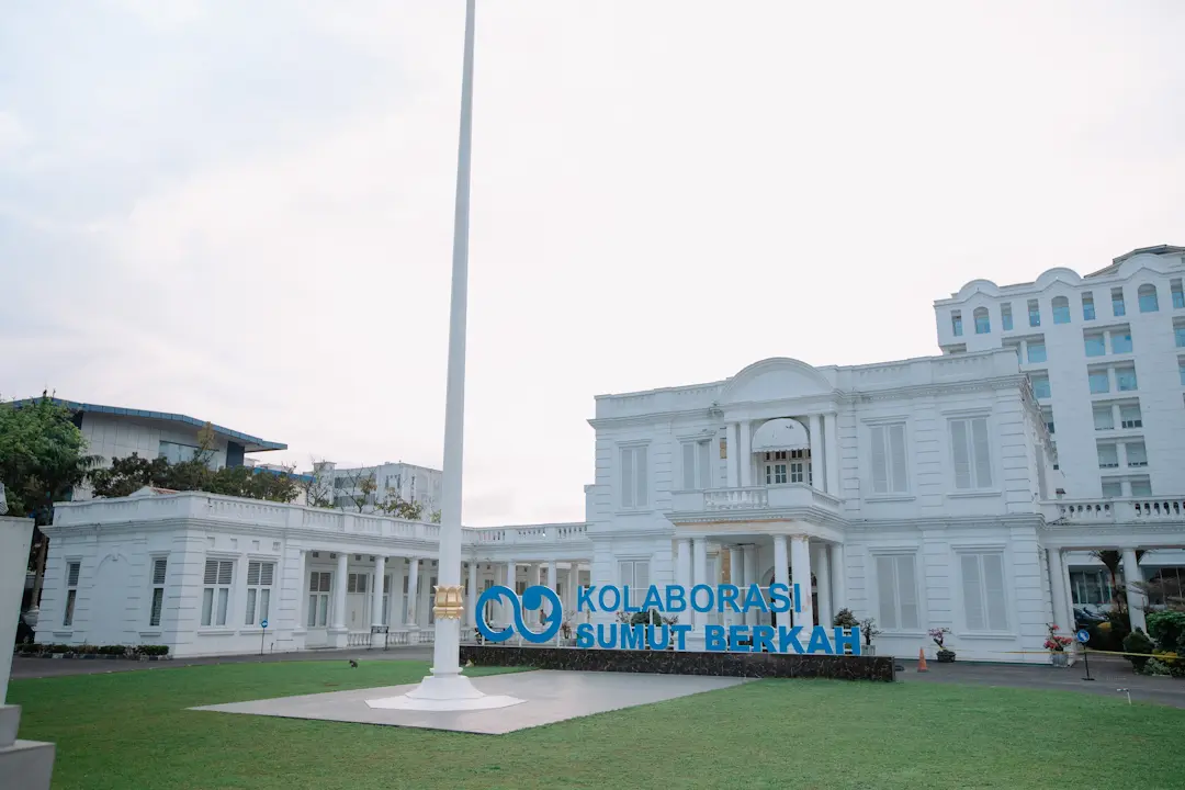 Kantor Gubernur Sumatera Utara - 2