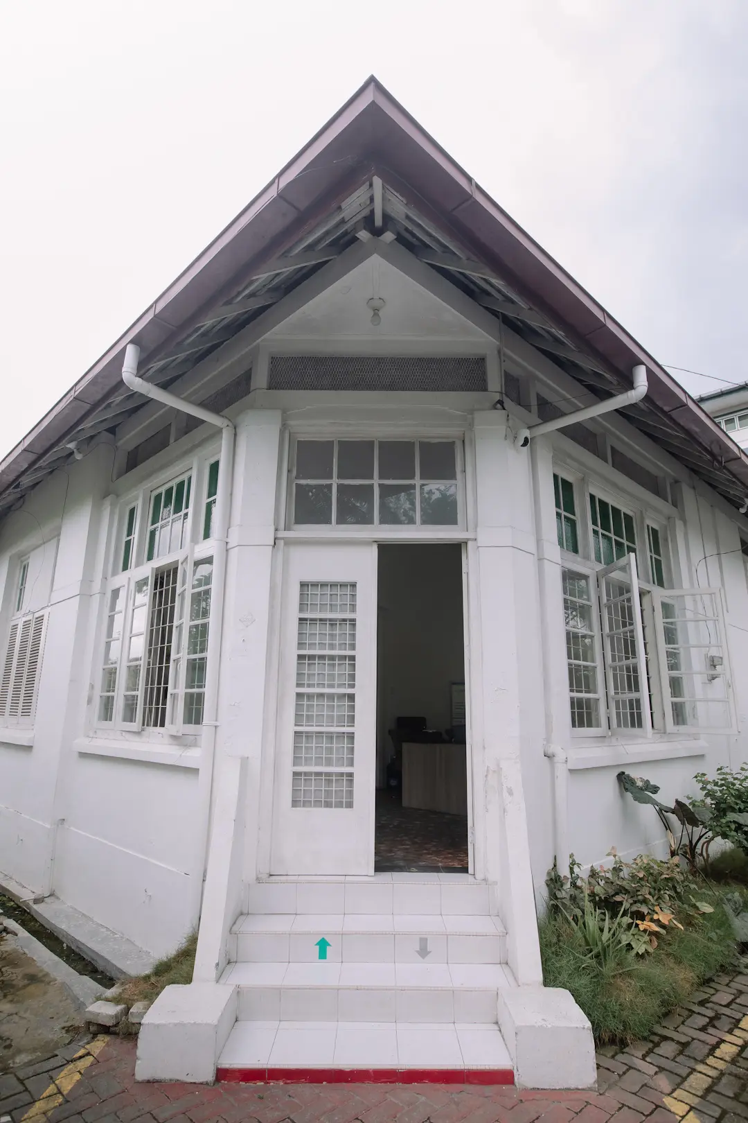 Kantor Pusat Sertifikasi PT PLN (Persero) - 6