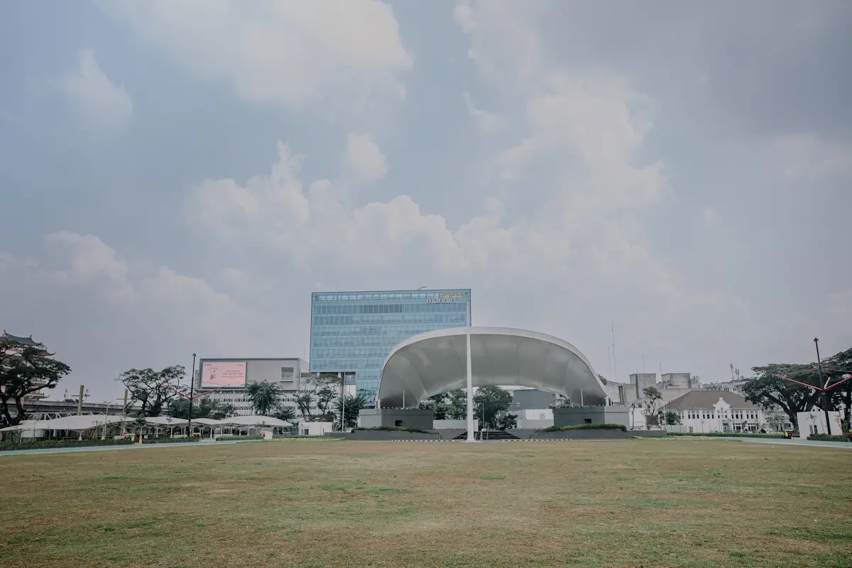 Lapangan Merdeka - 5