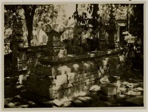 Foto sejarah Makam Datuk Merah dan Darah Putih di Medan