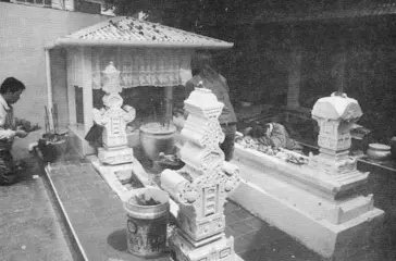 Foto sejarah Makam Datuk Merah dan Darah Putih di Medan