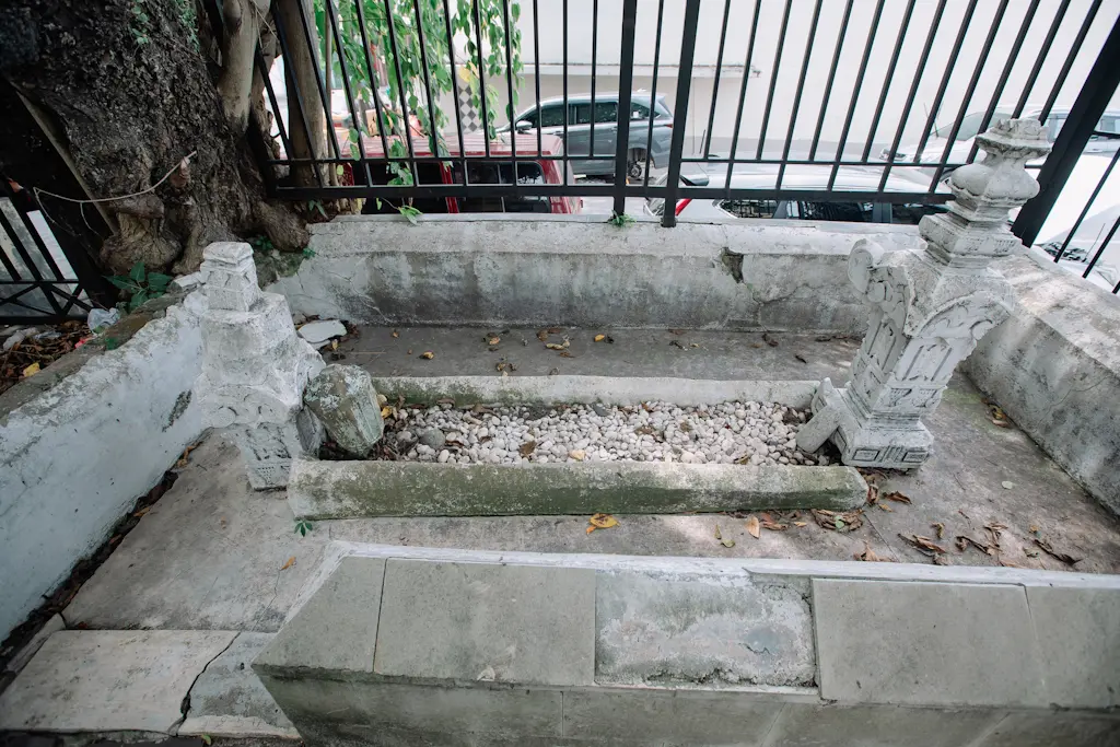 Makam Malikul Asraf