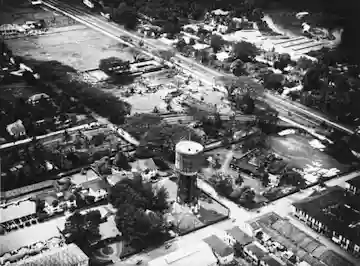 Foto sejarah Menara Air Tirtanadi di Medan