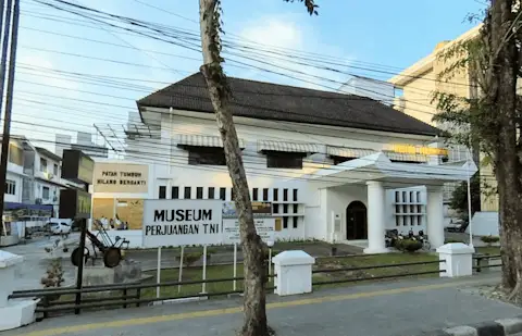 Foto sejarah Museum Perjuangan TNI di Medan