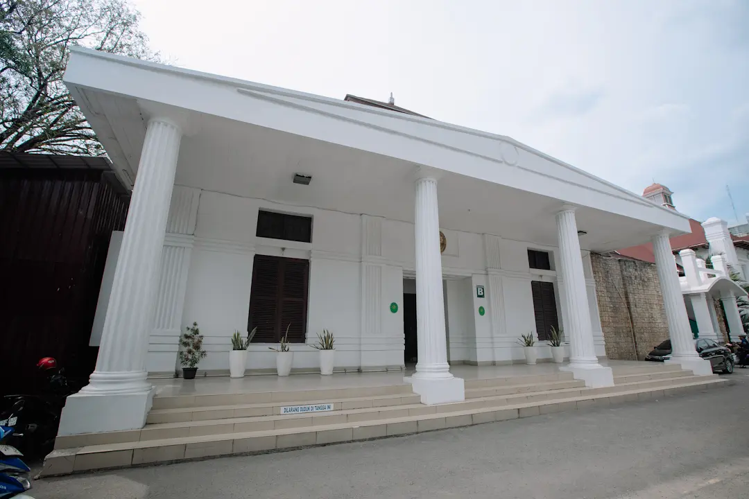 Gedung Pengadilan Negeri Medan Kelas 1A - 6